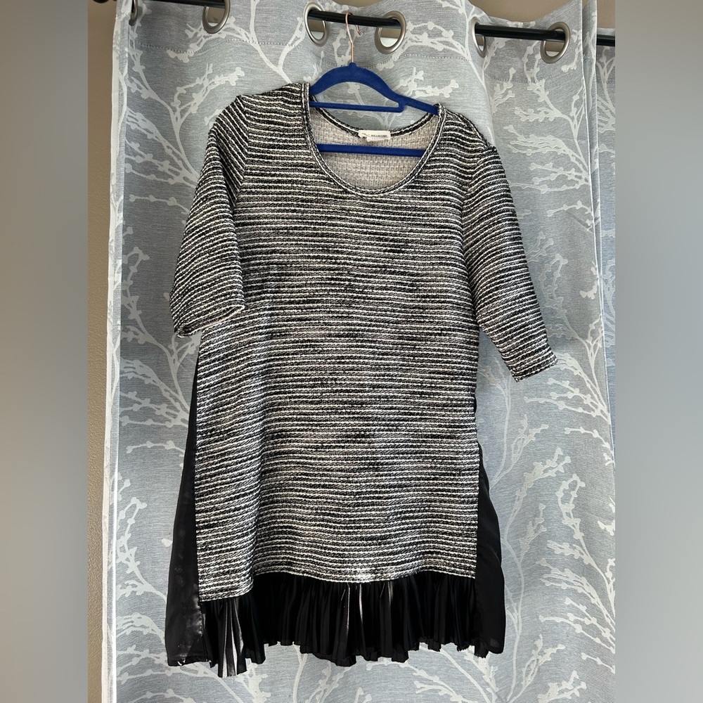 Ruffled tunic sweater